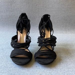High Heels 4” high, size 6, Blk Suede, Ankle Strap
